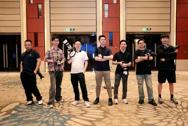 小樱跟鸣人同人动漫