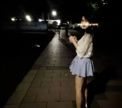 香蕉草莓榴莲黄瓜绿巨 榴莲绿巨黄瓜选直挺的黄瓜