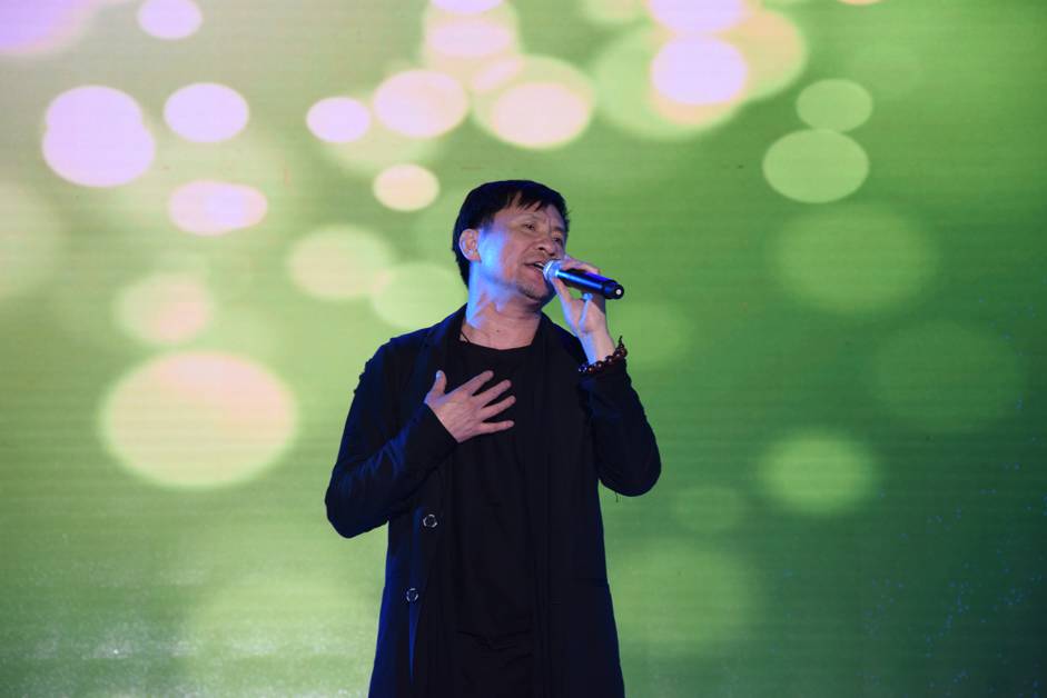 未成年初中 心理健康、政府、探索兴趣