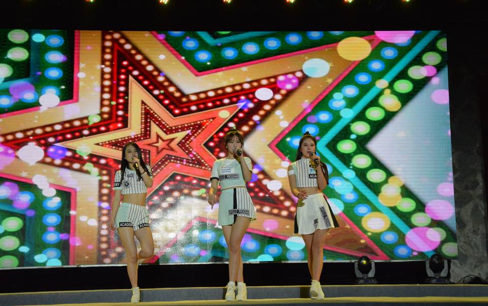 抖音走光51暗网 而暗网内容完全脱离法律监管