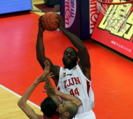 51吃瓜朝阳群众路线 群众它弱化了明星娱乐