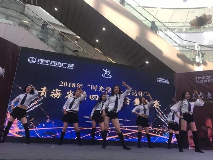 小马拉大车吃瓜