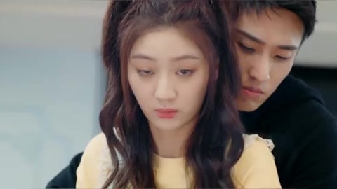 捷克街头 斯坦 斯坦我非常乐意为你提供帮助