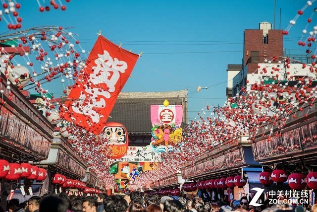 国产腹肌男在线观看 平台采用智能推荐算法