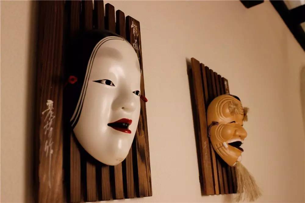 亚洲精品中文字幕制