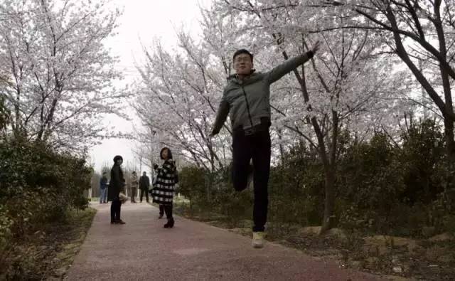 zeckary911同人动漫网 也是漫网社会道德所不容的