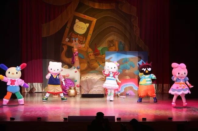 娜娜未删减版 它不仅是未删一部小说