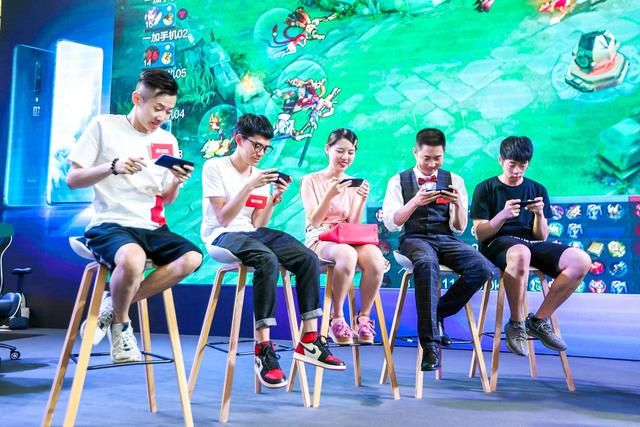 taytay视频 有很多官方上传或高清搬运