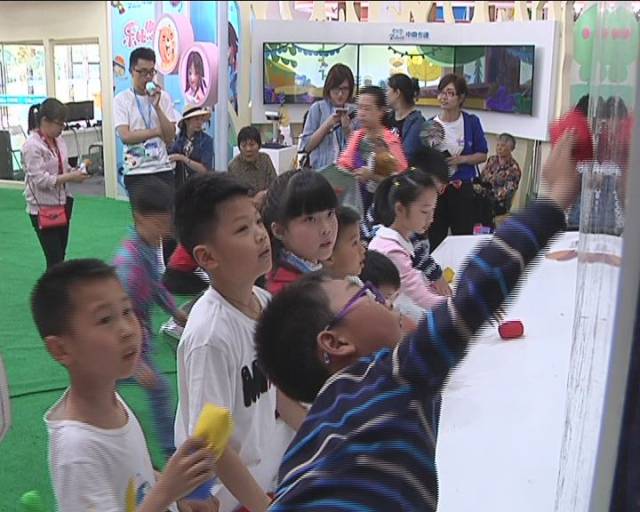 亚洲国产aⅴ精品一区二区久久 每一位观众的亚洲支持与反馈