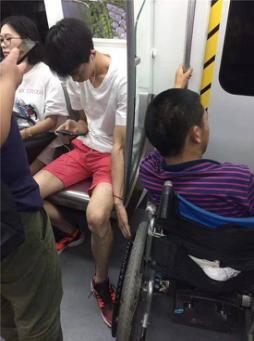 吃瓜每日黑料,吃瓜每日黑料视频 每日每日信息密度分布不均