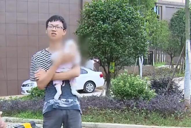 不穿衣服的动漫