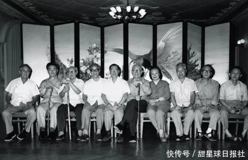 51吃瓜深夜不打烊