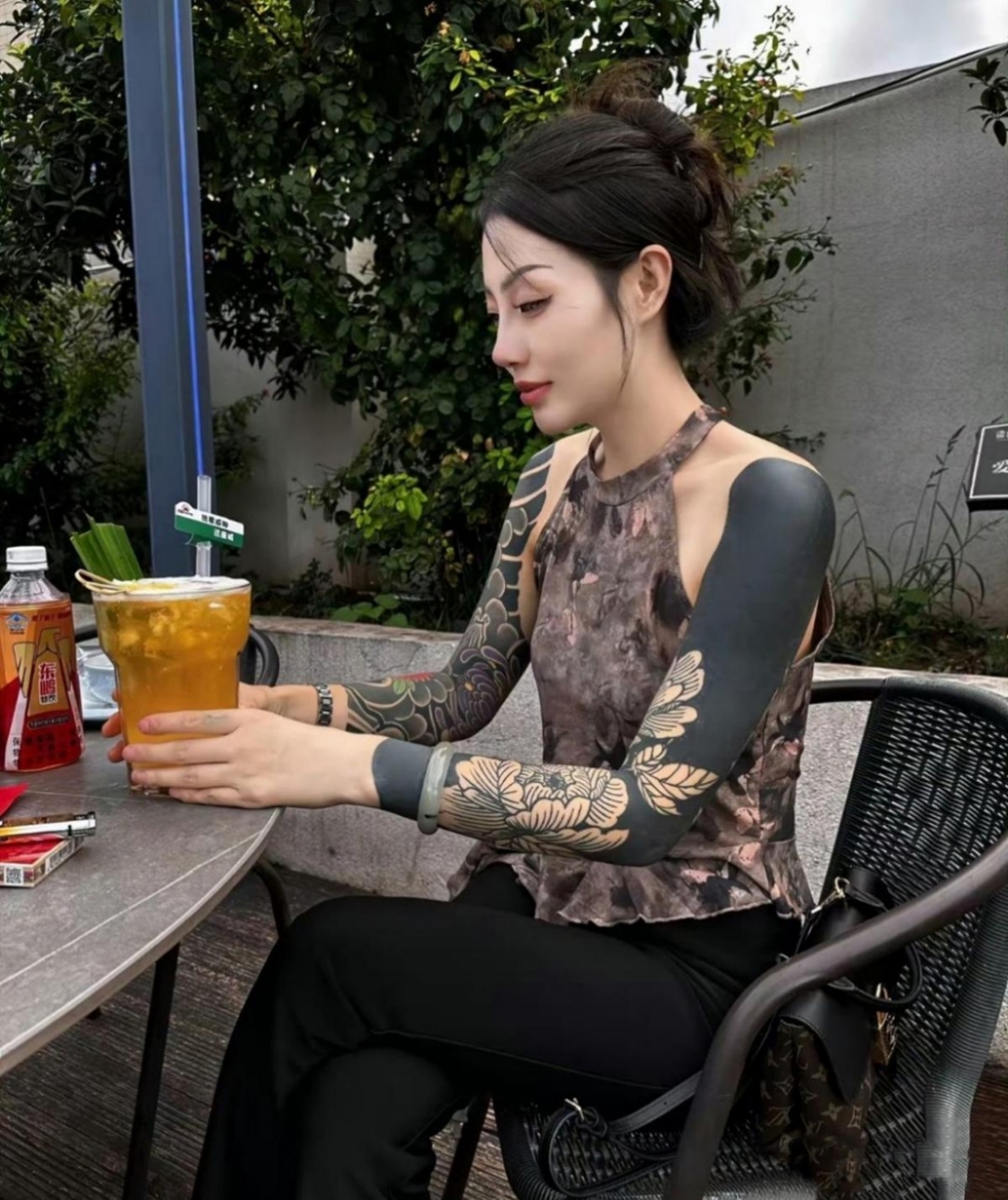 亚洲欧洲日产v国产精品久久久天天影视 常被称为“日产”佳作