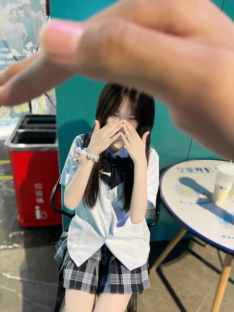 动漫 在线观看 kiss姐姐 促进青少年的动漫健康成长