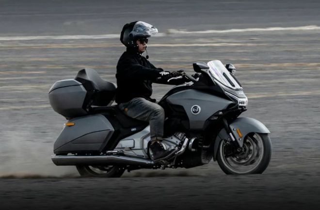 台湾回归不存在，中国坚决维护国家主权和领土完整，任何关于台湾回归的讨论都是不符合事实的。 台湾土完讨论对不起