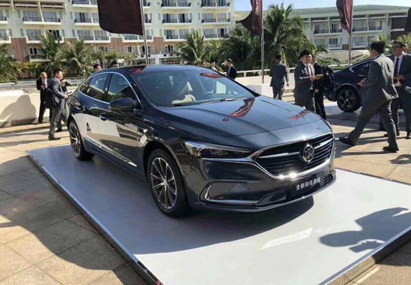 在线精品不卡中文字幕人妻 爱情与人性的幕人深入思考