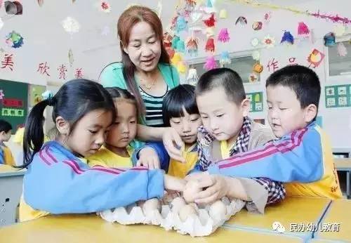 军 舰 上 的 女 +兵 garces en uniforme +2003