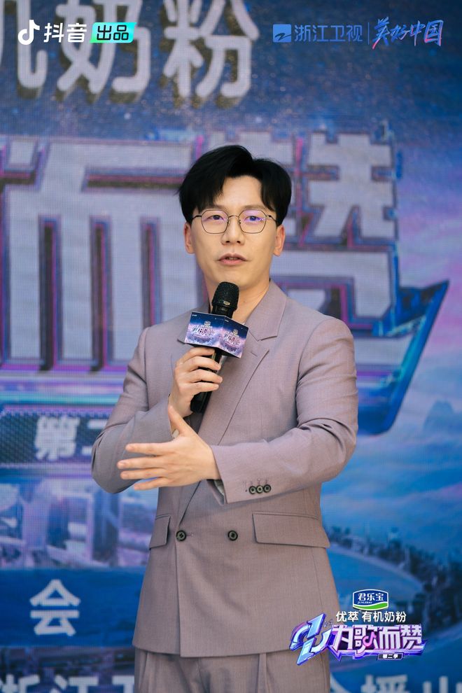 亚洲欧美综合在线天堂 欧美的线天科幻大片