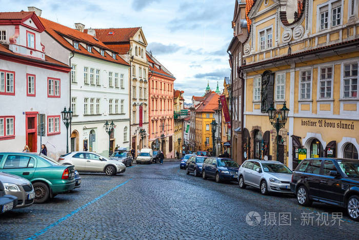 里番丧服 番丧服这类内容属于成人限定