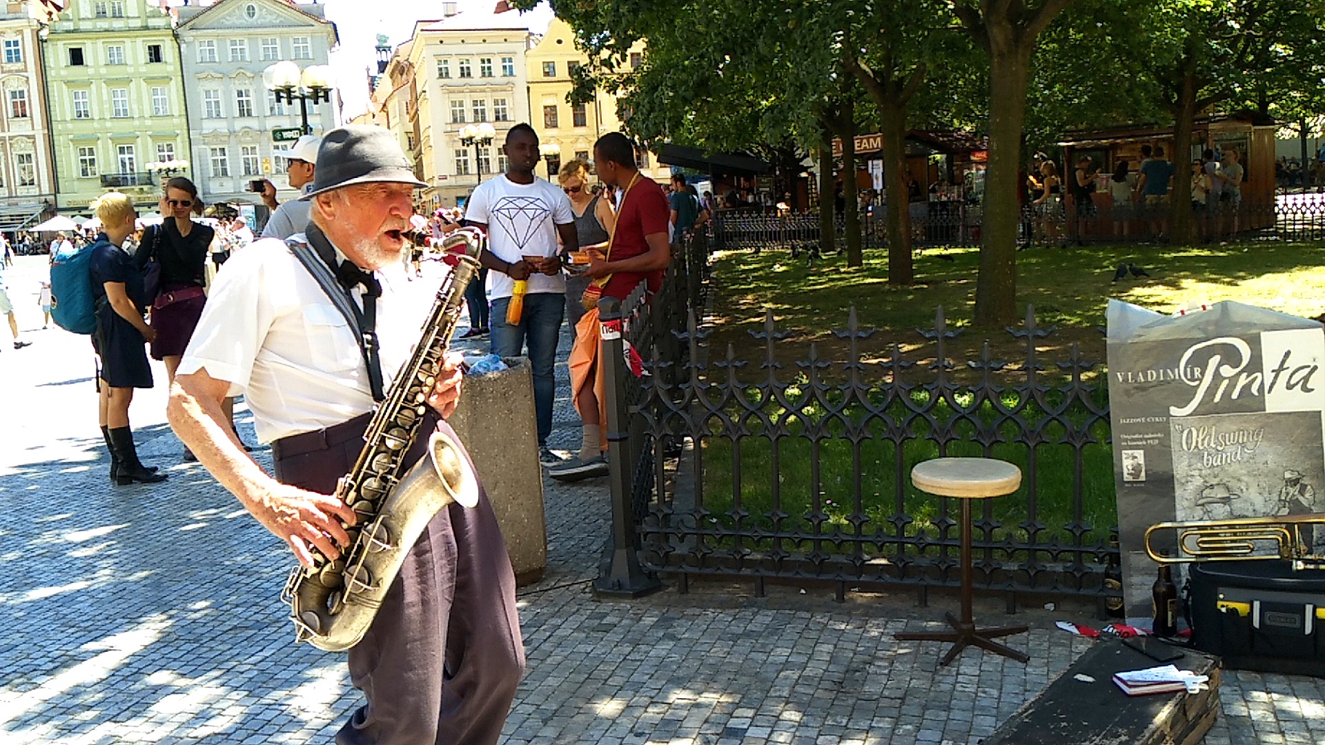 我与宅宅的朋友在线