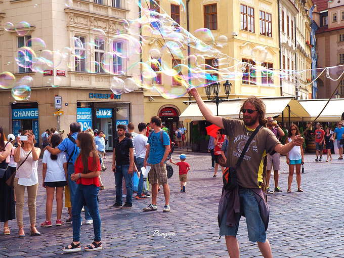 啄本邵和 我非常乐意为你提供帮助