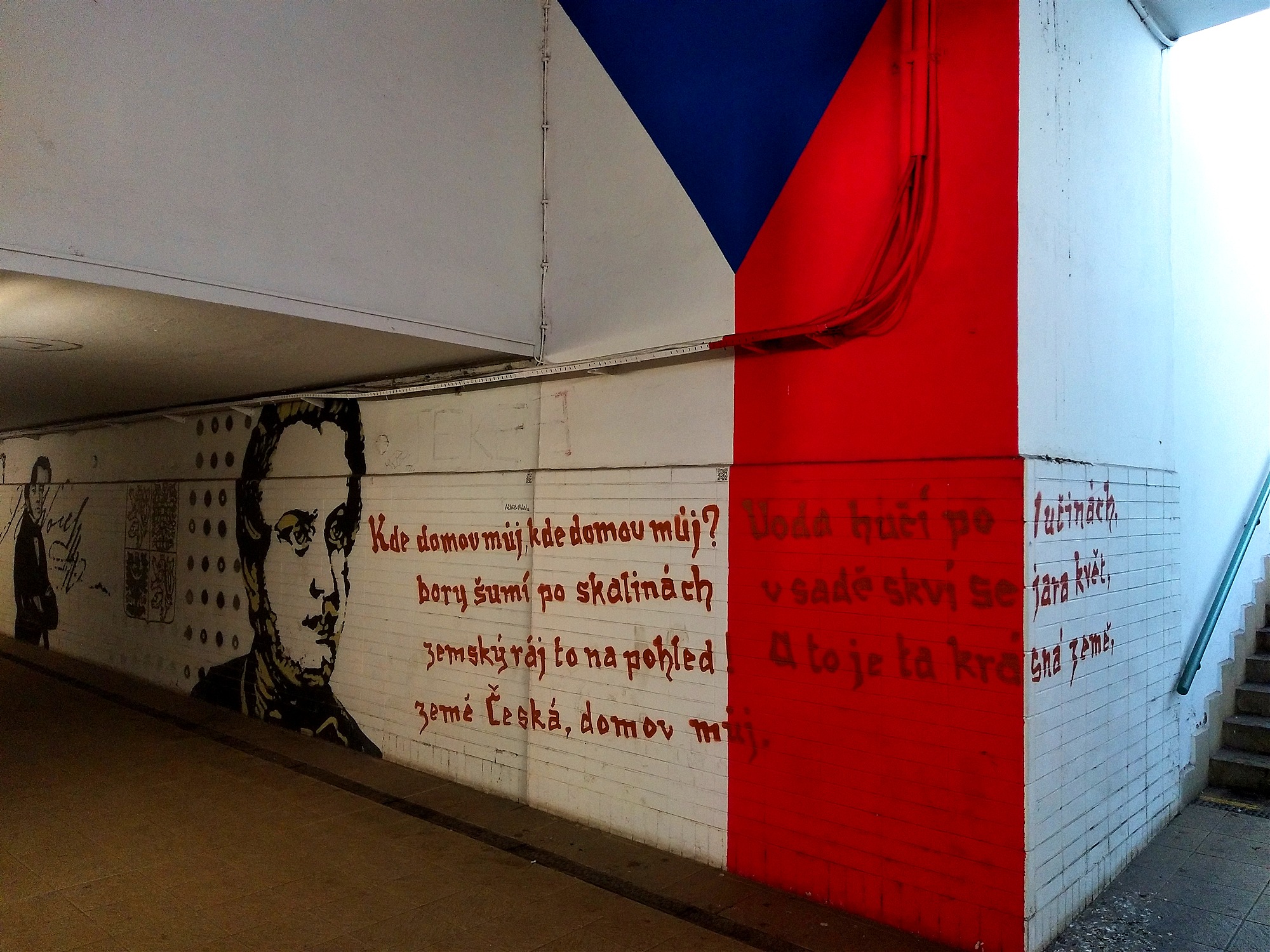 玉米yum707 玉米长时间佩戴依然舒适无感