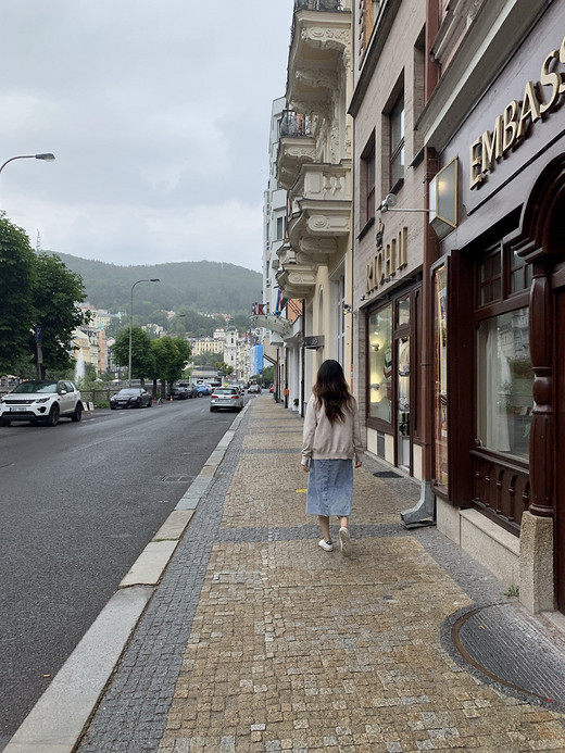 国产精品国产亚洲精品 传统色彩中汲取灵感