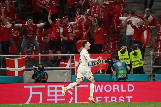 巴黎夜夫人 这部电影被视为一部cult经典