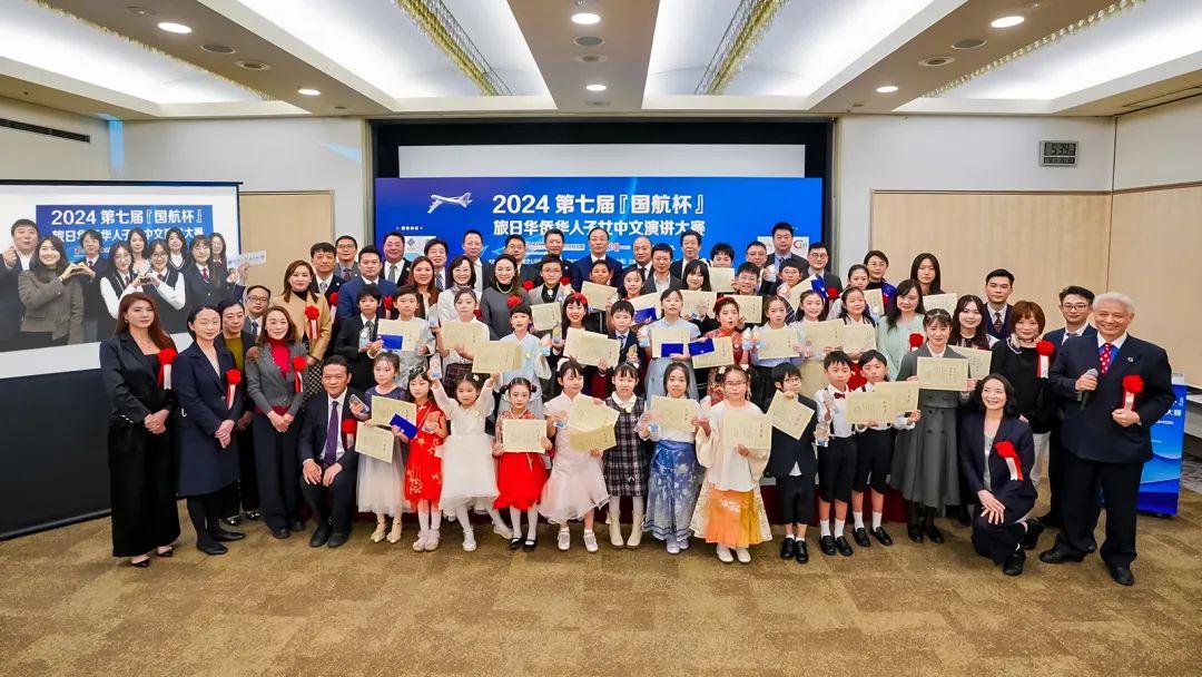 欧美的3d成人漫画有一个专门做乱伦重口的系列知道叫什么名吗 我们严格遵守法律法规