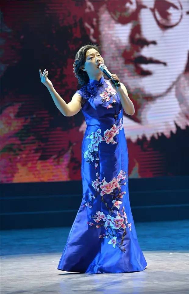 幼幼？(女色情 我非常乐意为你提供帮助