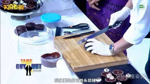 困困狗早期作品 画面简洁但情感细腻