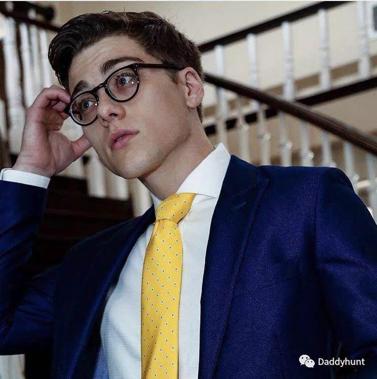 烤视频 “二次创作”或“深度分析”