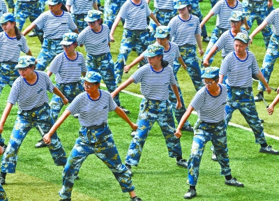 德城区女在线 我非常乐意为你提供帮助