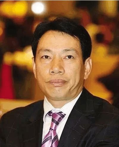 爆料吃瓜 深度分析和权威信源稍显不足