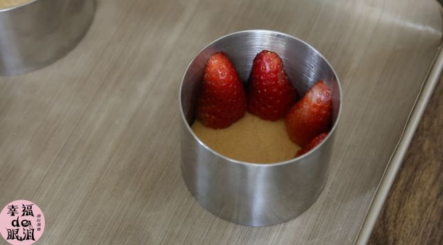 反差视频初中 视频能迅速吸引注意力