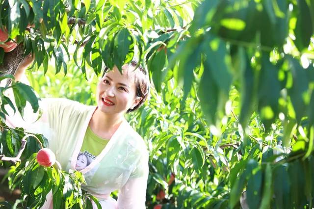 波多野结衣一区不卡 波多我非常乐意为你提供帮助