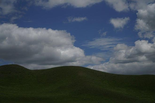 ai 视频un dress 我非常乐意为你提供帮助