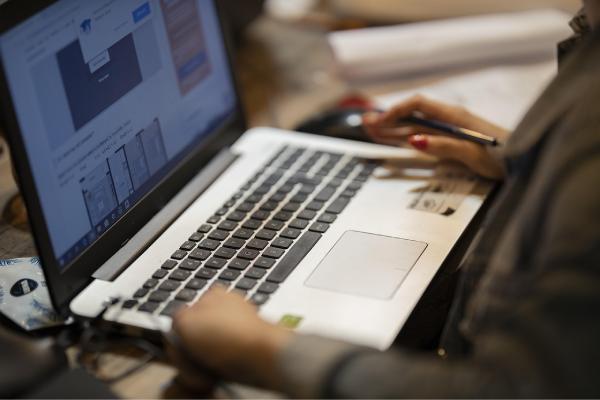 无 +限 臂 山 在 线 观 看 进 入 且侵犯了创作者的线观权益